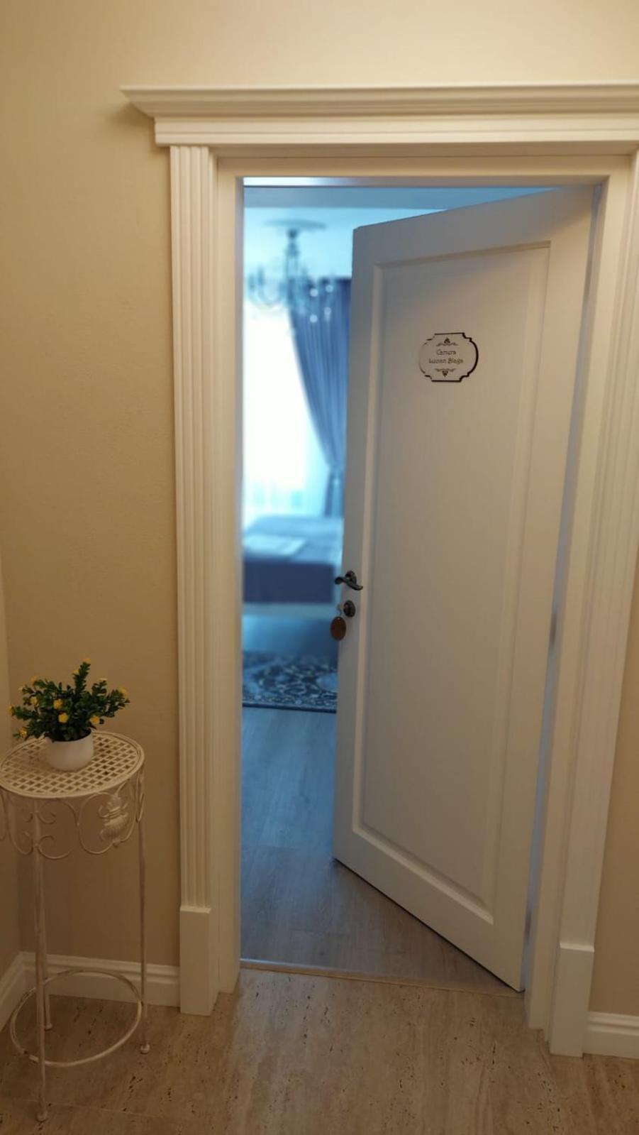 Conacul Poetilor Hotell Gura Rîului Exteriör bild