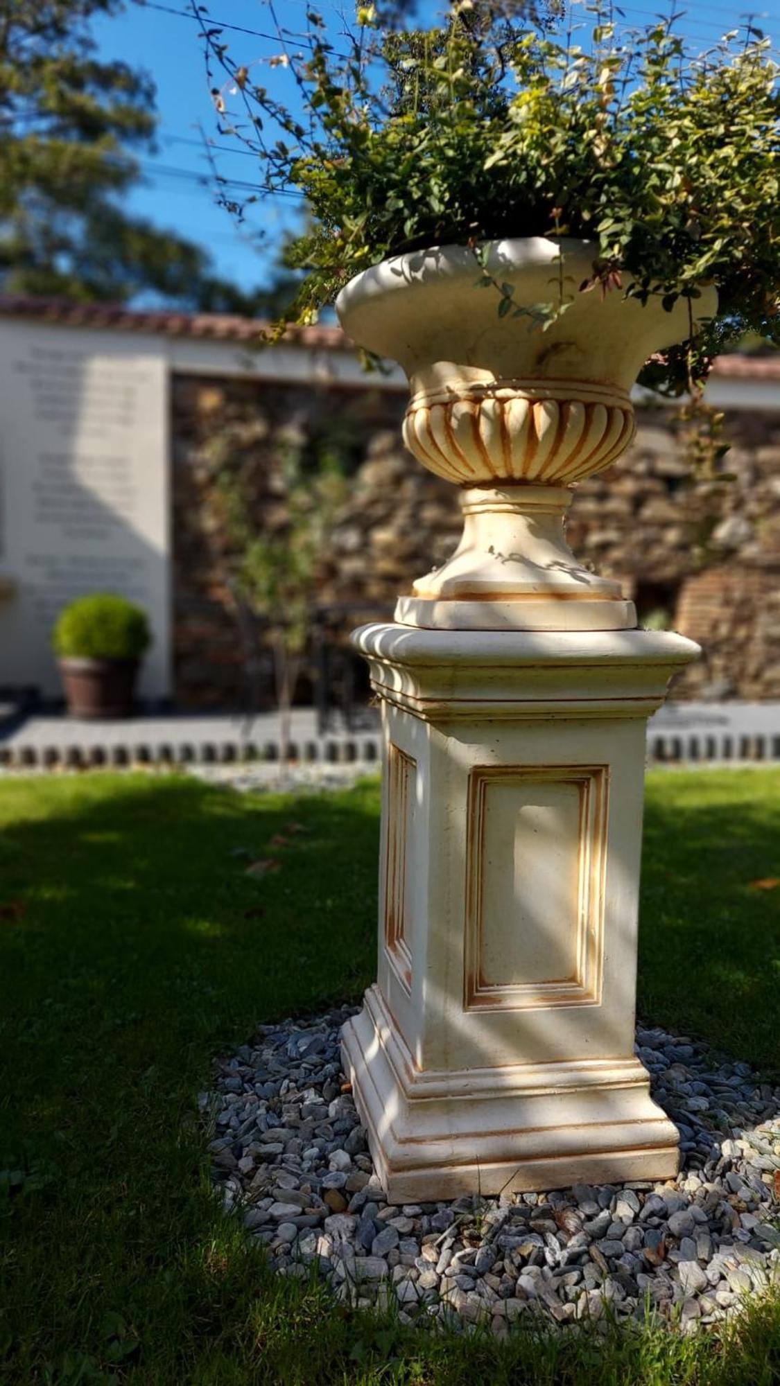 Conacul Poetilor Hotell Gura Rîului Exteriör bild